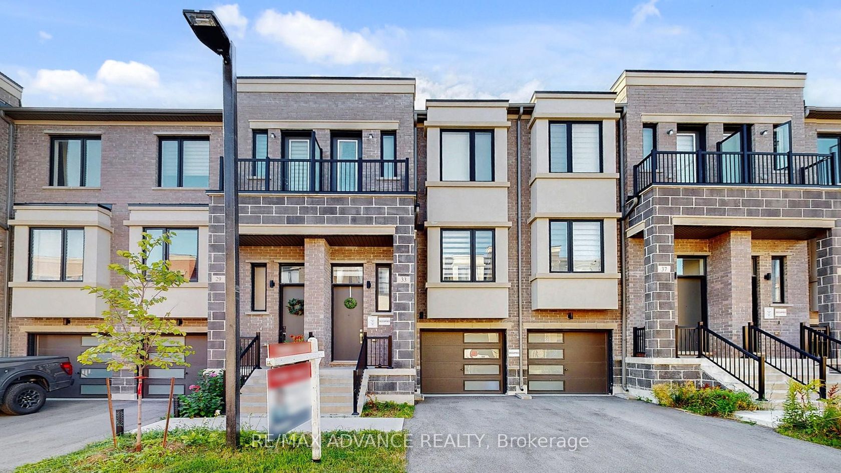 33 Origin Way, Patterson, Vaughan 