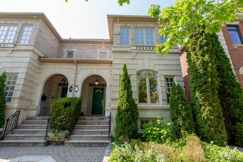 Photo 1 at 68 Mathersfield Drive, Moore Park, Toronto