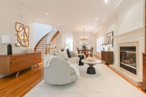 Photo 4 at 68 Mathersfield Drive, Moore Park, Toronto