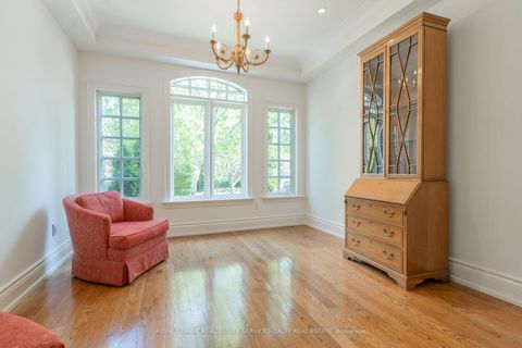Photo 5 at 68 Mathersfield Drive, Moore Park, Toronto