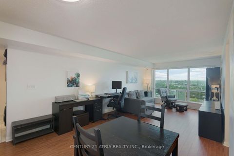 Photo 16 at 710 - 8 Lee Centre Drive, Woburn, Toronto