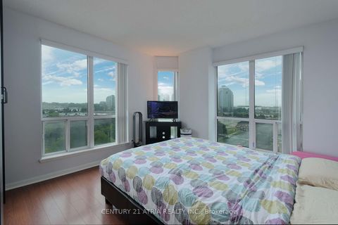 Photo 17 at 710 - 8 Lee Centre Drive, Woburn, Toronto