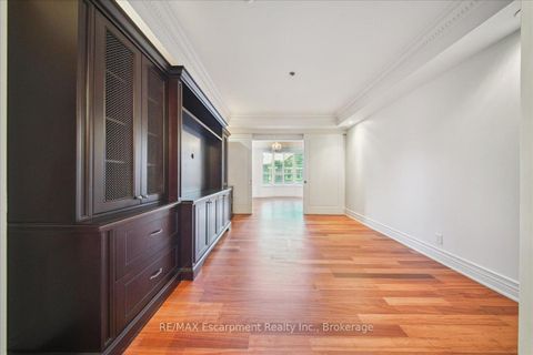 Photo 6 at 304 - 68 Yorkville Avenue, Annex, Toronto
