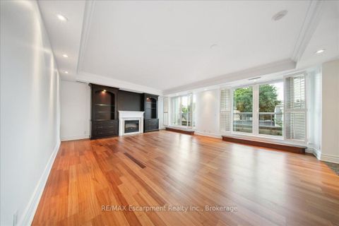 Photo 13 at 304 - 68 Yorkville Avenue, Annex, Toronto