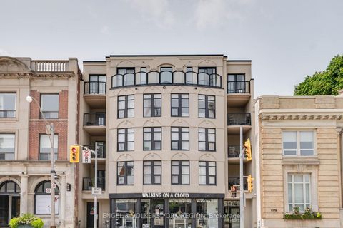 Photo 2 at 203 - 1174 Yonge Street, Annex, Toronto