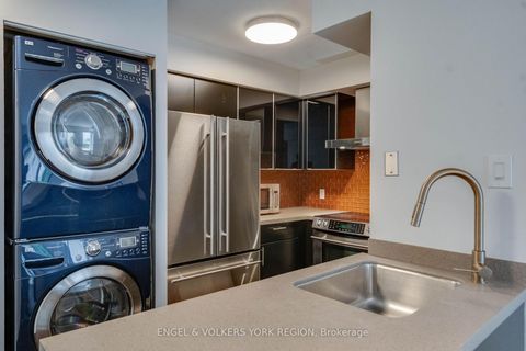 Photo 9 at 203 - 1174 Yonge Street, Annex, Toronto