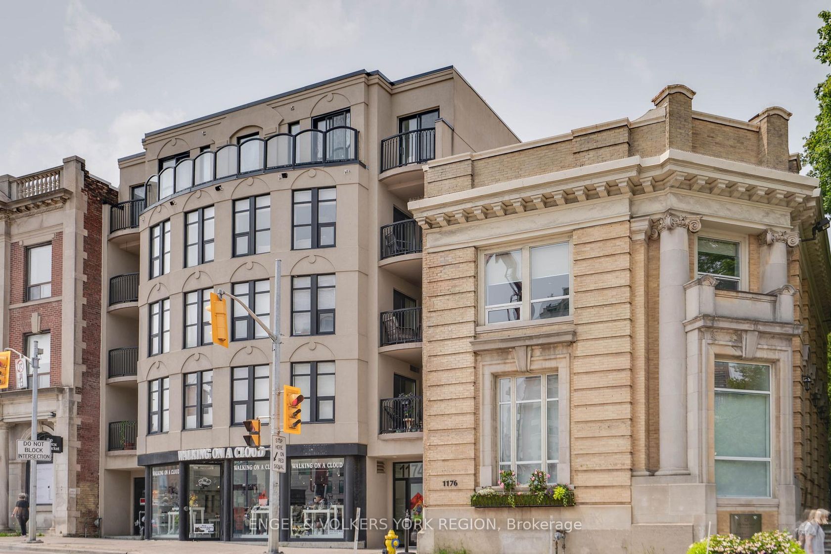 203 - 1174 Yonge Street, Annex, Toronto 