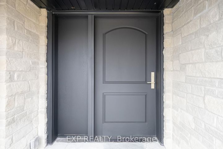 Photo 17 at 385 Easy Street, Mill Pond, Richmond Hill