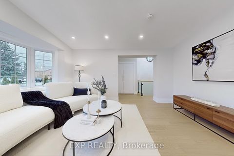 Photo 13 at 385 Easy Street, Mill Pond, Richmond Hill Photo 13 at 385 Easy Street, Mill Pond, Richmond Hill