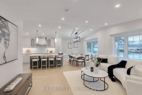 Photo 16 at 385 Easy Street, Mill Pond, Richmond Hill Photo 16 at 385 Easy Street, Mill Pond, Richmond Hill