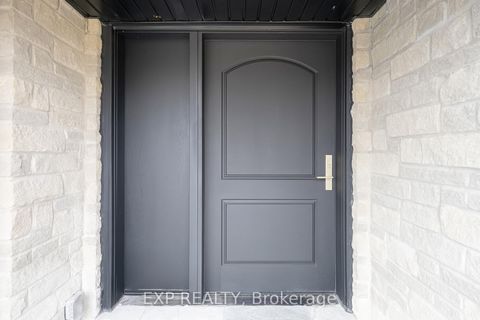 Photo 17 at 385 Easy Street, Mill Pond, Richmond Hill Photo 17 at 385 Easy Street, Mill Pond, Richmond Hill