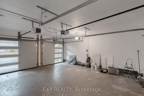 Photo 19 at 385 Easy Street, Mill Pond, Richmond Hill Photo 19 at 385 Easy Street, Mill Pond, Richmond Hill