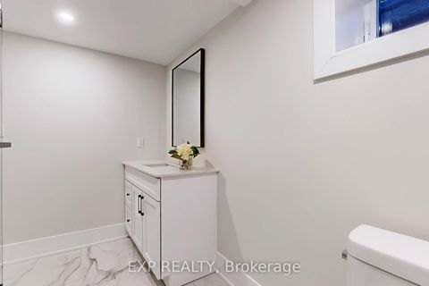 Photo 20 at 385 Easy Street, Mill Pond, Richmond Hill Photo 20 at 385 Easy Street, Mill Pond, Richmond Hill