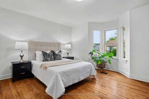 Photo 19 at 224 Gilmour Avenue, Junction Area, Toronto
