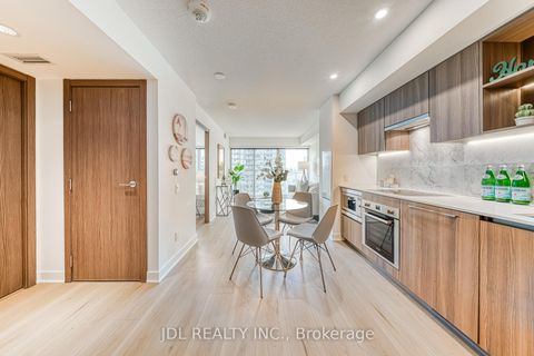 Photo 5 at 1908 - 17 Bathurst Street, Waterfront Communities C1, Toronto