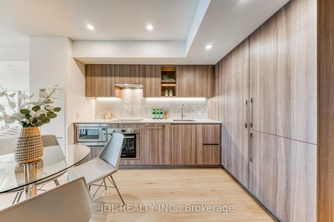 Photo 6 at 1908 - 17 Bathurst Street, Waterfront Communities C1, Toronto