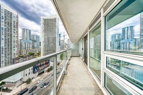 Photo 13 at 1908 - 17 Bathurst Street, Waterfront Communities C1, Toronto