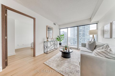 Photo 16 at 1908 - 17 Bathurst Street, Waterfront Communities C1, Toronto