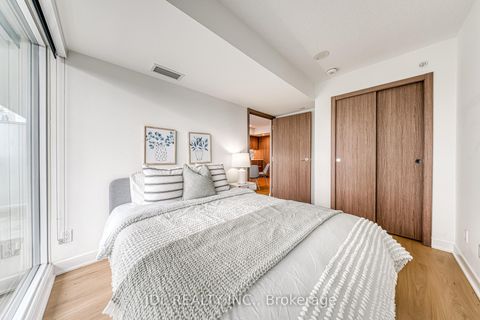 Photo 18 at 1908 - 17 Bathurst Street, Waterfront Communities C1, Toronto