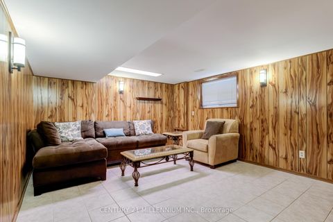 Photo 23 at 568 Dufferin Street, Little Portugal, Toronto
