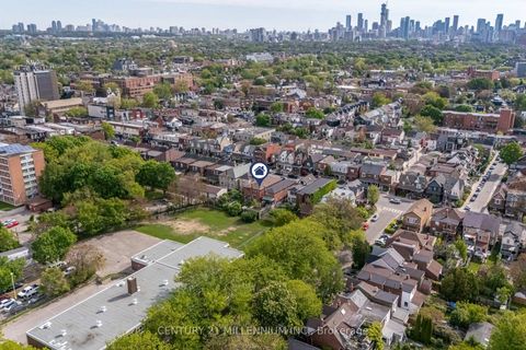 Photo 34 at 568 Dufferin Street, Little Portugal, Toronto