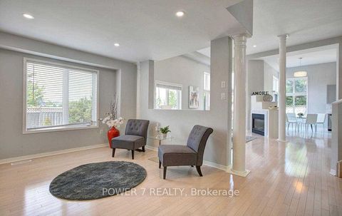 Photo 9 at 85 Queensway Drive, Rouge Woods, Richmond Hill