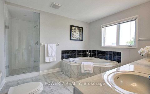 Photo 26 at 85 Queensway Drive, Rouge Woods, Richmond Hill