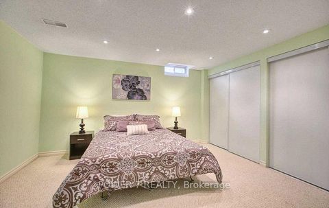 Photo 37 at 85 Queensway Drive, Rouge Woods, Richmond Hill
