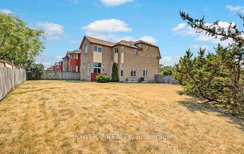 Photo 39 at 85 Queensway Drive, Rouge Woods, Richmond Hill