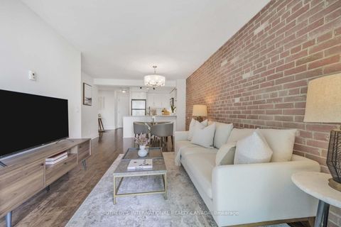 Photo 4 at 803 - 1 Scott Street, Waterfront Communities C8, Toronto