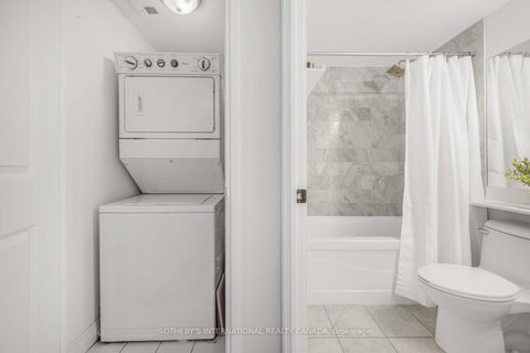 Photo 14 at 803 - 1 Scott Street, Waterfront Communities C8, Toronto