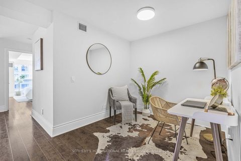 Photo 15 at 803 - 1 Scott Street, Waterfront Communities C8, Toronto