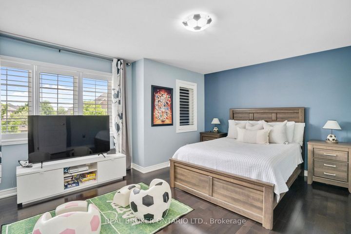Photo 23 at 6 Silver Pond Drive, Georgetown, Halton Hills