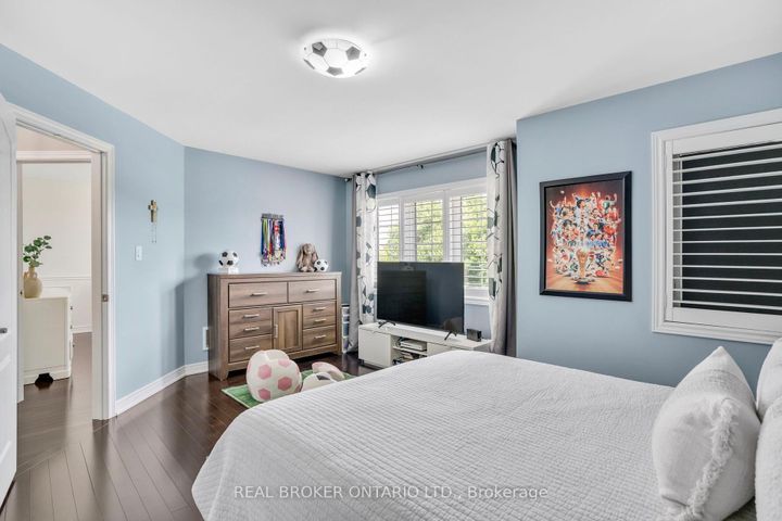 Photo 24 at 6 Silver Pond Drive, Georgetown, Halton Hills