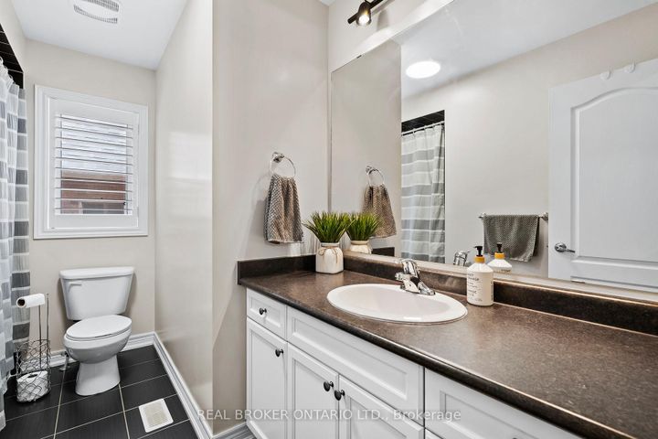 Photo 27 at 6 Silver Pond Drive, Georgetown, Halton Hills