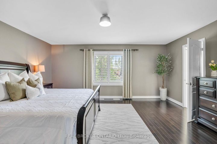 Photo 31 at 6 Silver Pond Drive, Georgetown, Halton Hills