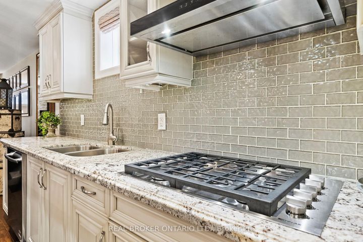 Photo 36 at 6 Silver Pond Drive, Georgetown, Halton Hills