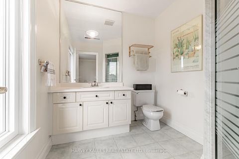 Photo 34 at 145 Rodeo Drive, Yorkhill, Vaughan