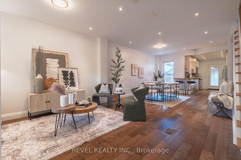 Photo 2 at 87 Earlscourt Ave Avenue S, Davenport, Toronto