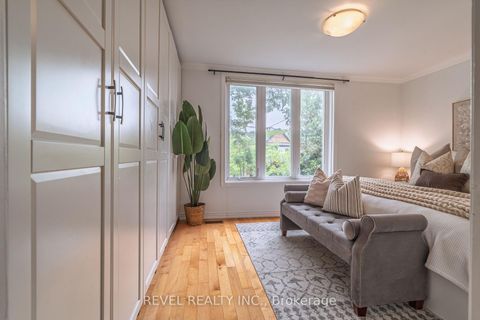 Photo 21 at 87 Earlscourt Ave Avenue S, Davenport, Toronto