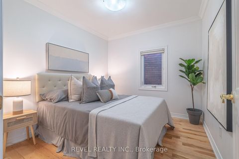 Photo 24 at 87 Earlscourt Ave Avenue S, Davenport, Toronto
