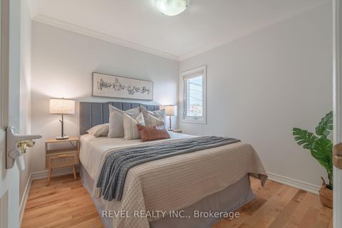 Photo 25 at 87 Earlscourt Ave Avenue S, Davenport, Toronto