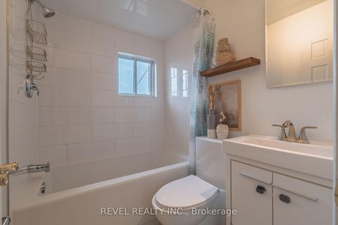 Photo 26 at 87 Earlscourt Ave Avenue S, Davenport, Toronto