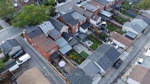 Photo 37 at 87 Earlscourt Ave Avenue S, Davenport, Toronto