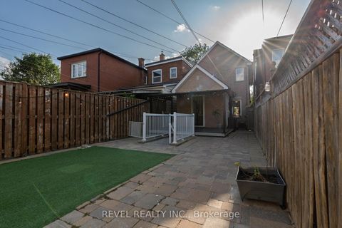 Photo 39 at 87 Earlscourt Ave Avenue S, Davenport, Toronto