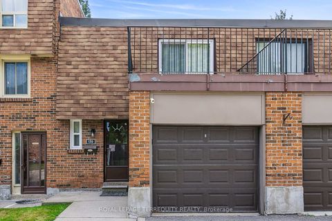 Photo 1 at 139 Huntingdale Boulevard, L'Amoreaux, Toronto
