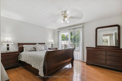 Photo 28 at 139 Huntingdale Boulevard, L'Amoreaux, Toronto