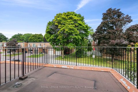 Photo 31 at 139 Huntingdale Boulevard, L'Amoreaux, Toronto