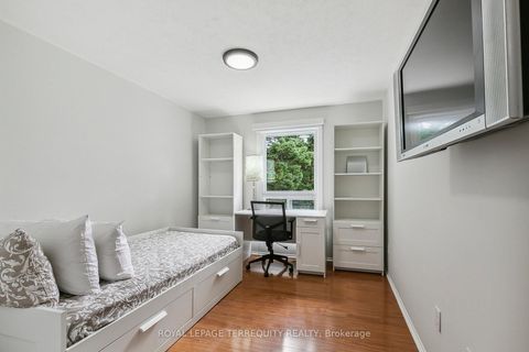 Photo 32 at 139 Huntingdale Boulevard, L'Amoreaux, Toronto