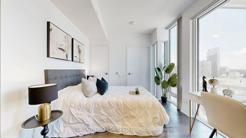 Photo 4 at 2610 - 28 Wellesley Street E, Yonge Corridor, Toronto